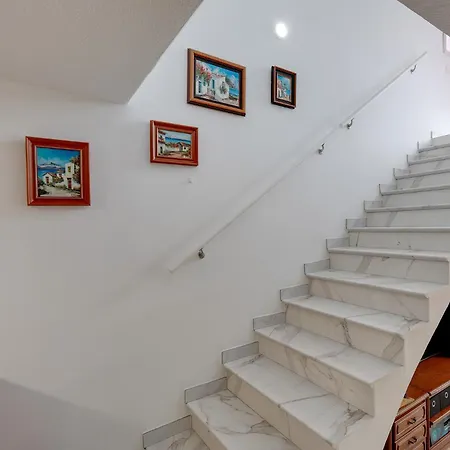 Lovely House In Americas Appartement