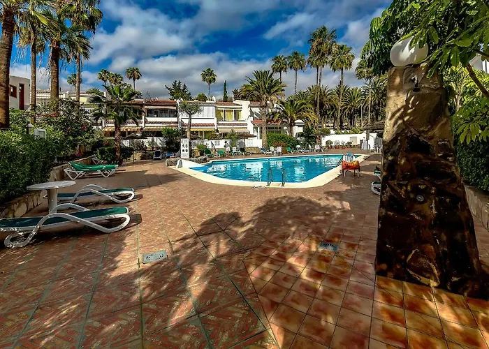 Lovely House In Americas *