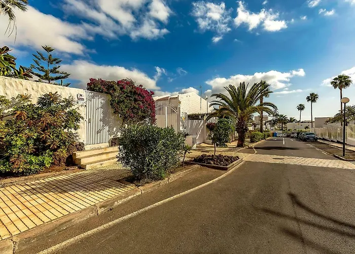 Lovely House In Americas Apartman *